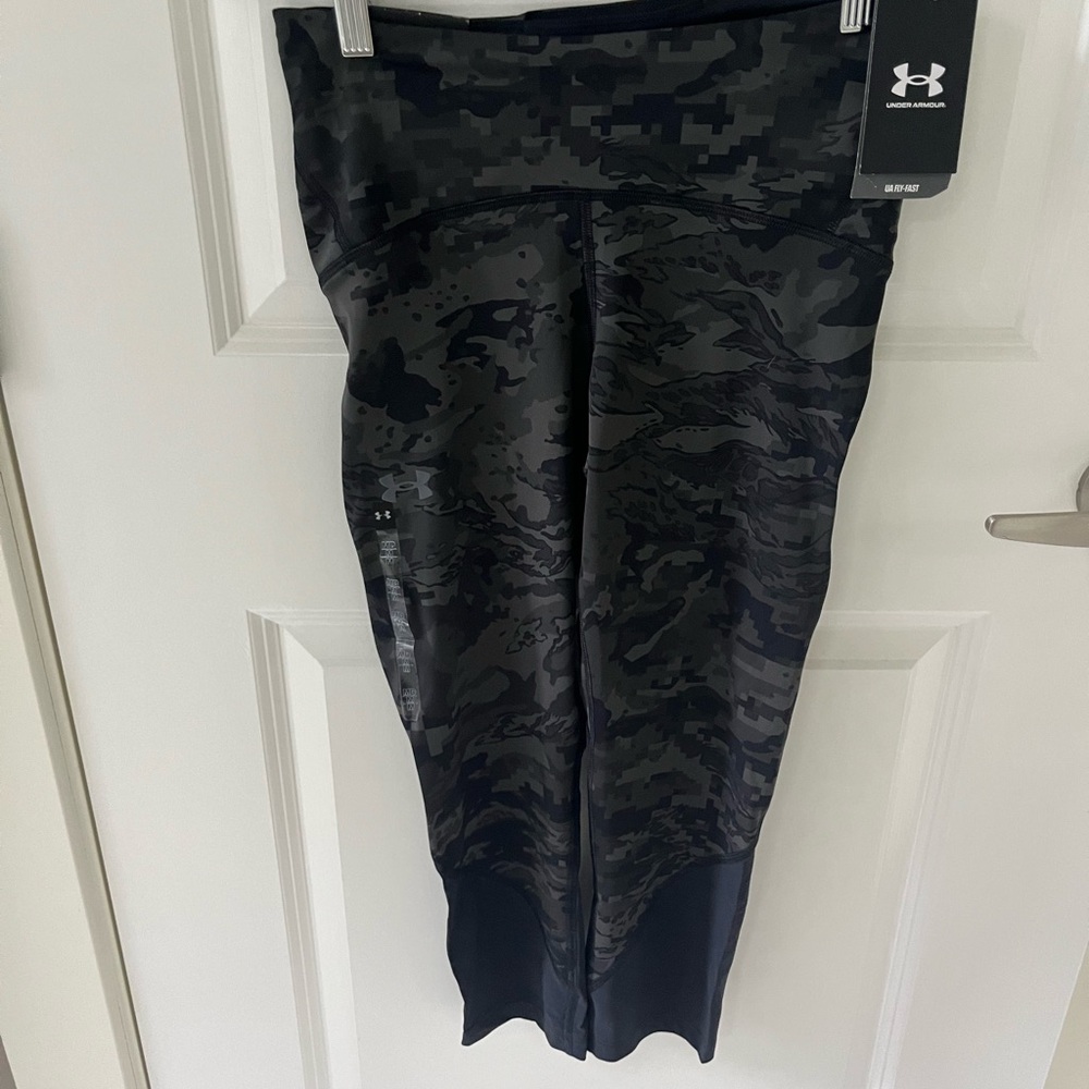 Under Armour Black Compression Leggings NWT